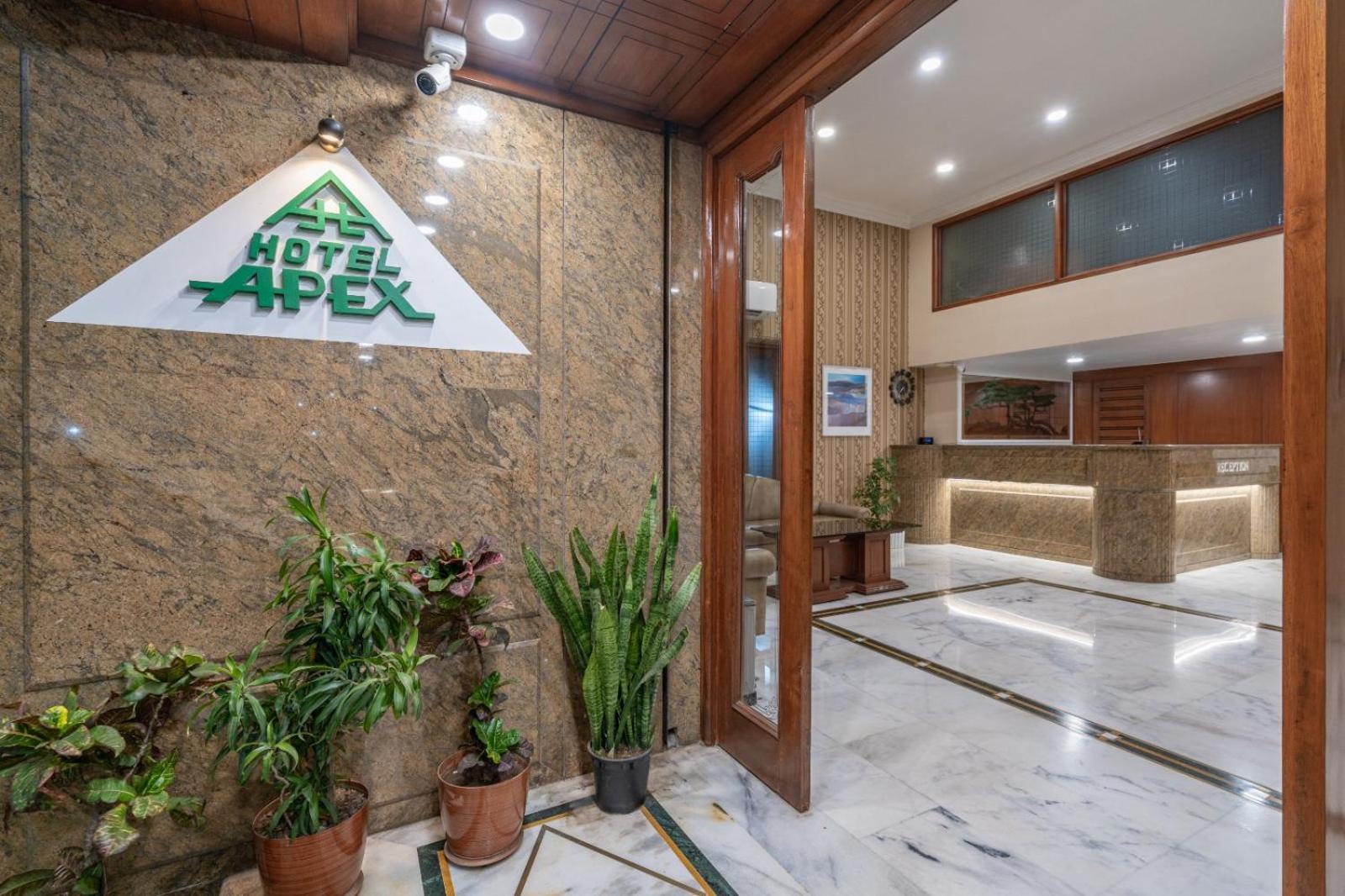 Hotel Apex Surat Ngoại thất bức ảnh